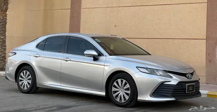 تويوتا- كامري-2021-LE- بنزين 0