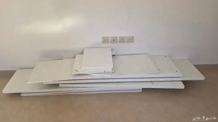 مكتبة تلفزيون من ايكيا 1