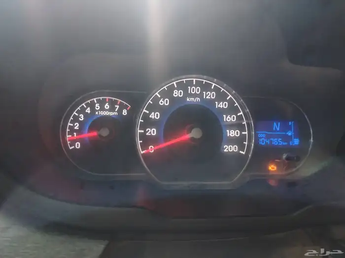 سيارهi10 نضيفه للبيع 1