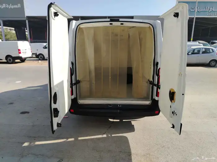 فان رينو ماستر ثلاجه 2023 5