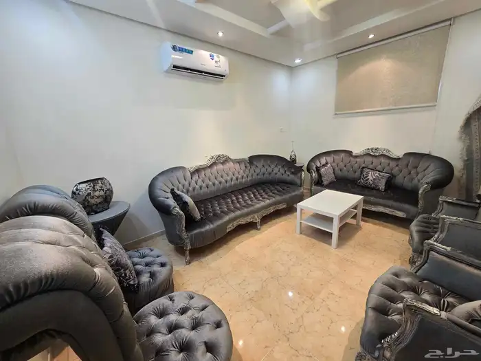 شقة مفروشة ثلاث غرف حي السعادة 3