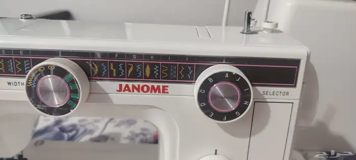 مكينة خياطه جانومي JANOME 5