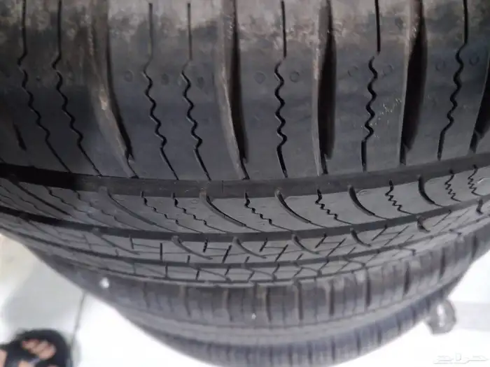 245 50 20 طقم كفرات بيرلي أخو الجديد تاريخ نهاية 24 0