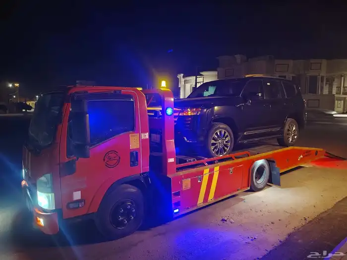 سطحة لسحب ونقل السيارات 0