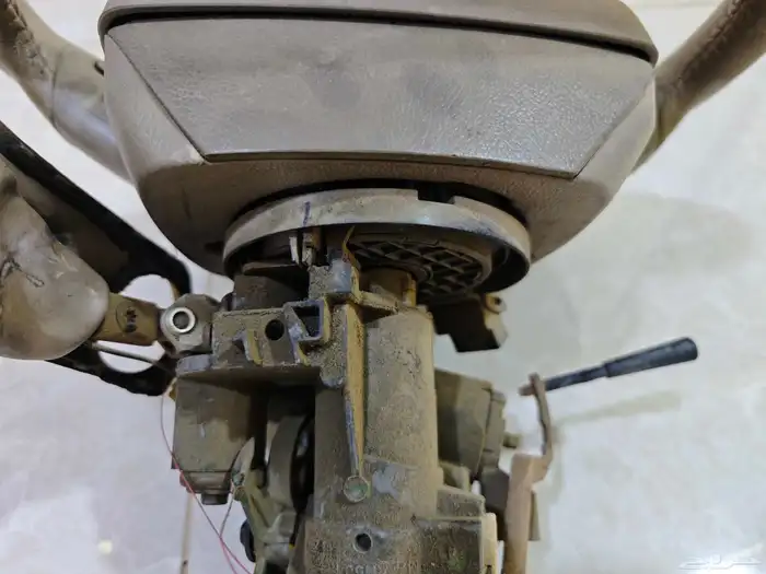 دركسون فورد ماركيز كامل مع ايرباق وشريحة وعصا القير 4