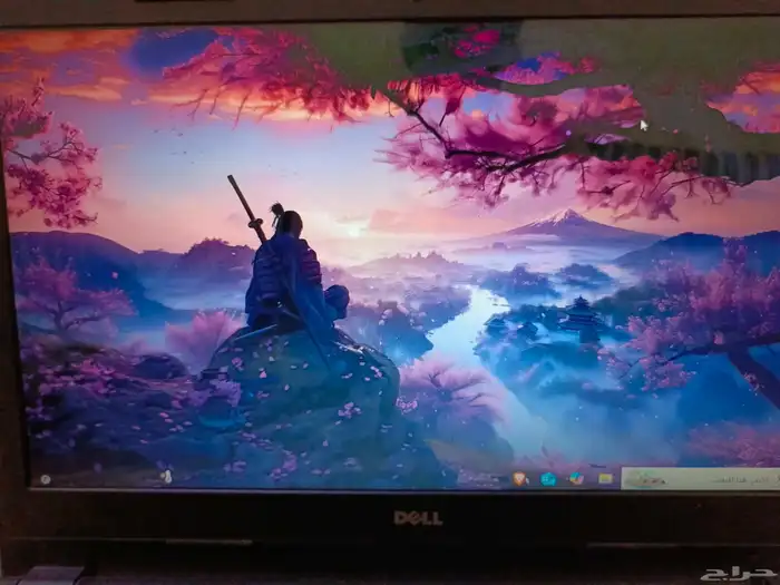 لابتوب ديل على السوم مع شاحن وشنطه 4