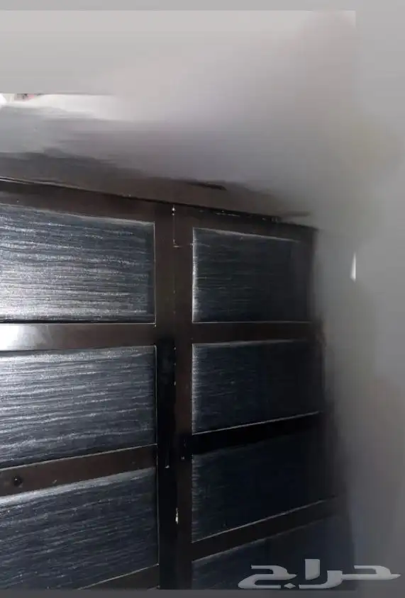 خزانة ملابس كبيرة 3 ابواب 1