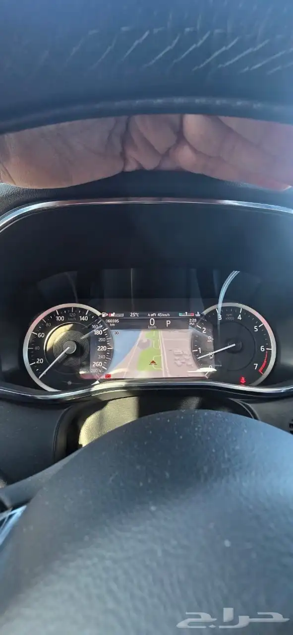 جاكوار f pace 2022 R dynamic 32