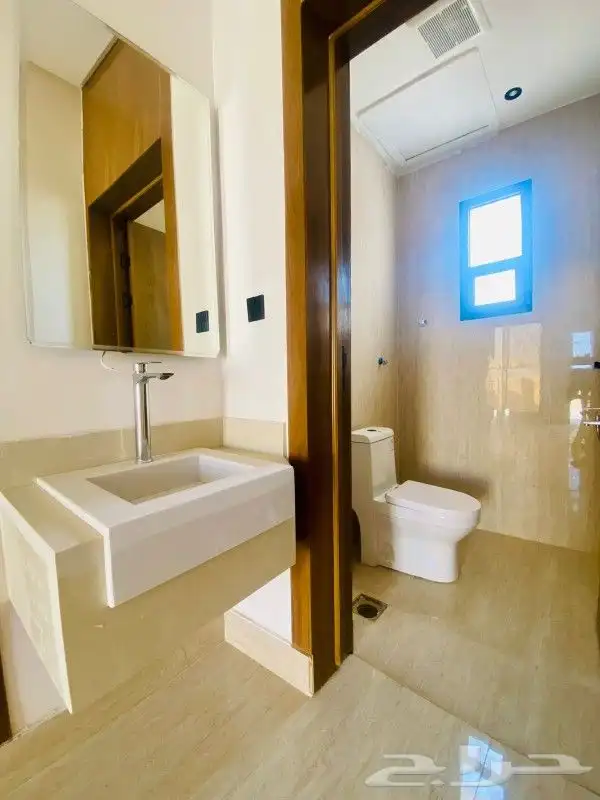 فيلا بحي طويق 17