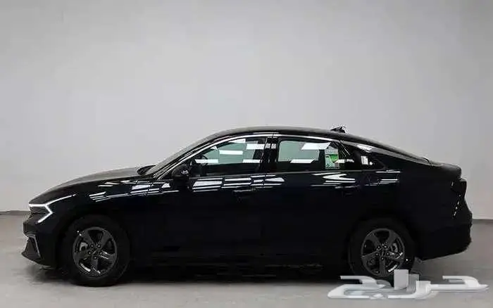 كيا K5 موديل 2025 ستاندر 3