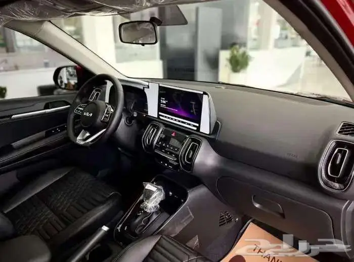 كيا سونت فل كامل فتحه سقف موديل 2024 6