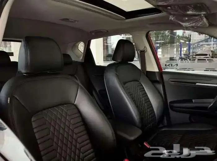 كيا سونت فل كامل فتحه سقف موديل 2024 7