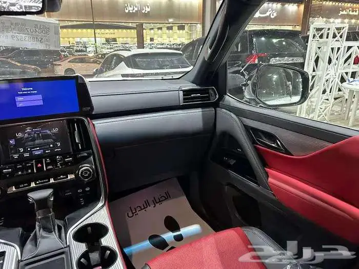 لكزس LX600 اف سبورت سعودي 2025 11