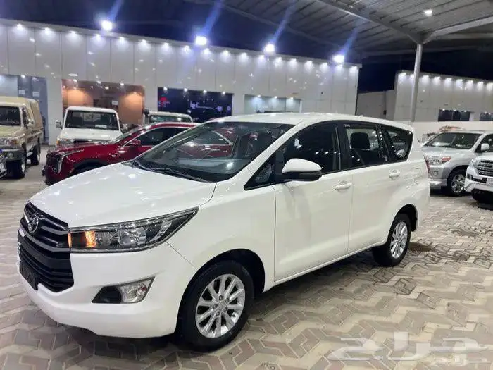 تويوتا انوفا 2020 فل كامل بنزين ماشي 122 الف 2