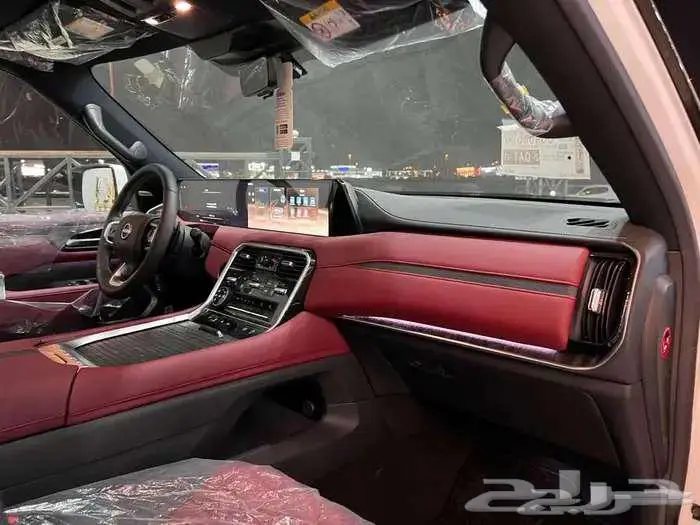 نيسان باترول بلاتينوم فل كامل تنفس طبيعي 2026 13