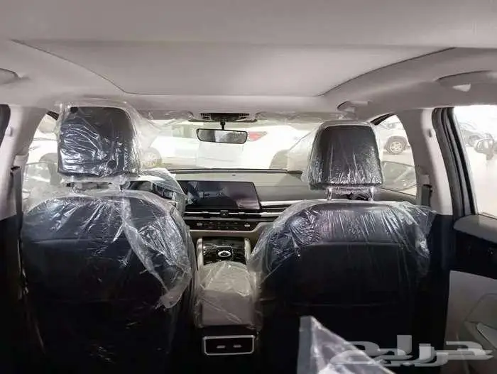 كيا سبورتاج ماكينه 1500cc نص فل 2025 لدي معرض مكارم التميز 11