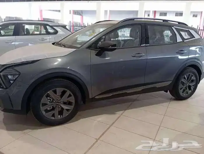 كيا سبورتاج ماكينه 1500cc نص فل 2025 لدي معرض مكارم التميز 16