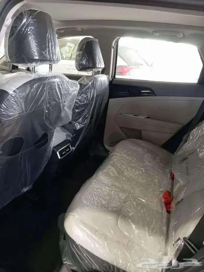 كيا سبورتاج ماكينه 1500cc نص فل 2025 لدي معرض مكارم التميز 13