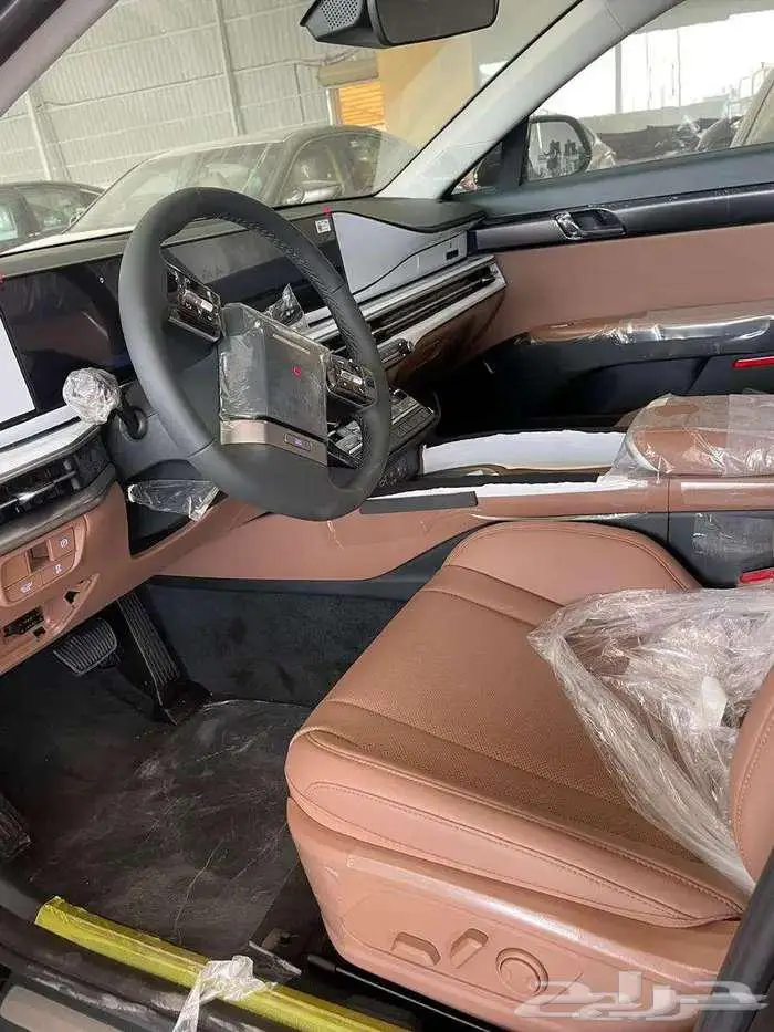 هيونداي ازيرا كلاسيك أسود خليجي 2026 متوفر لدى الحسن 6