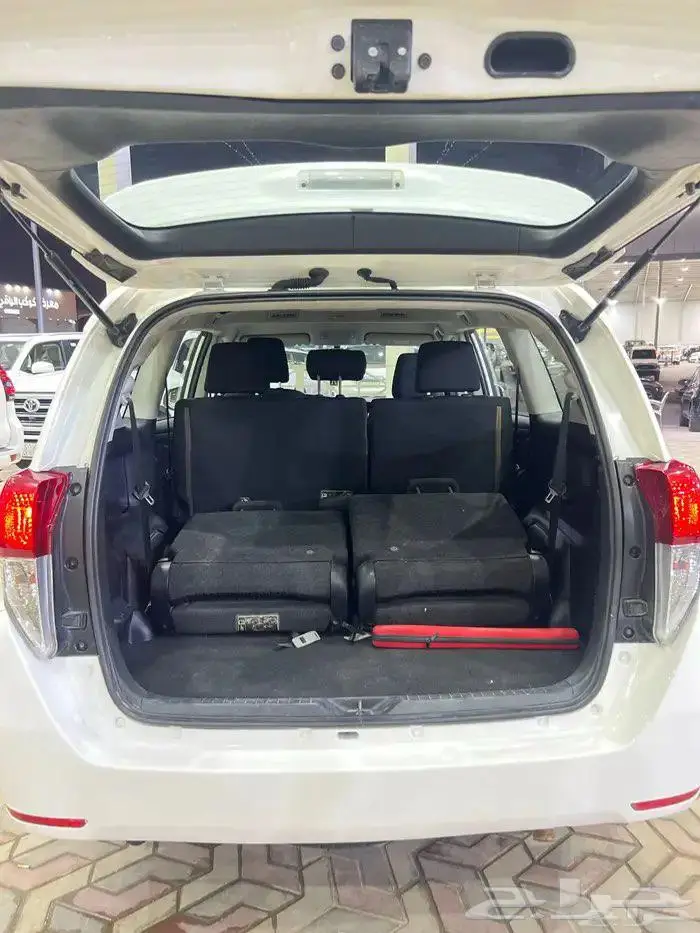 تويوتا انوفا 2020 فل كامل بنزين ماشي 122 الف 12