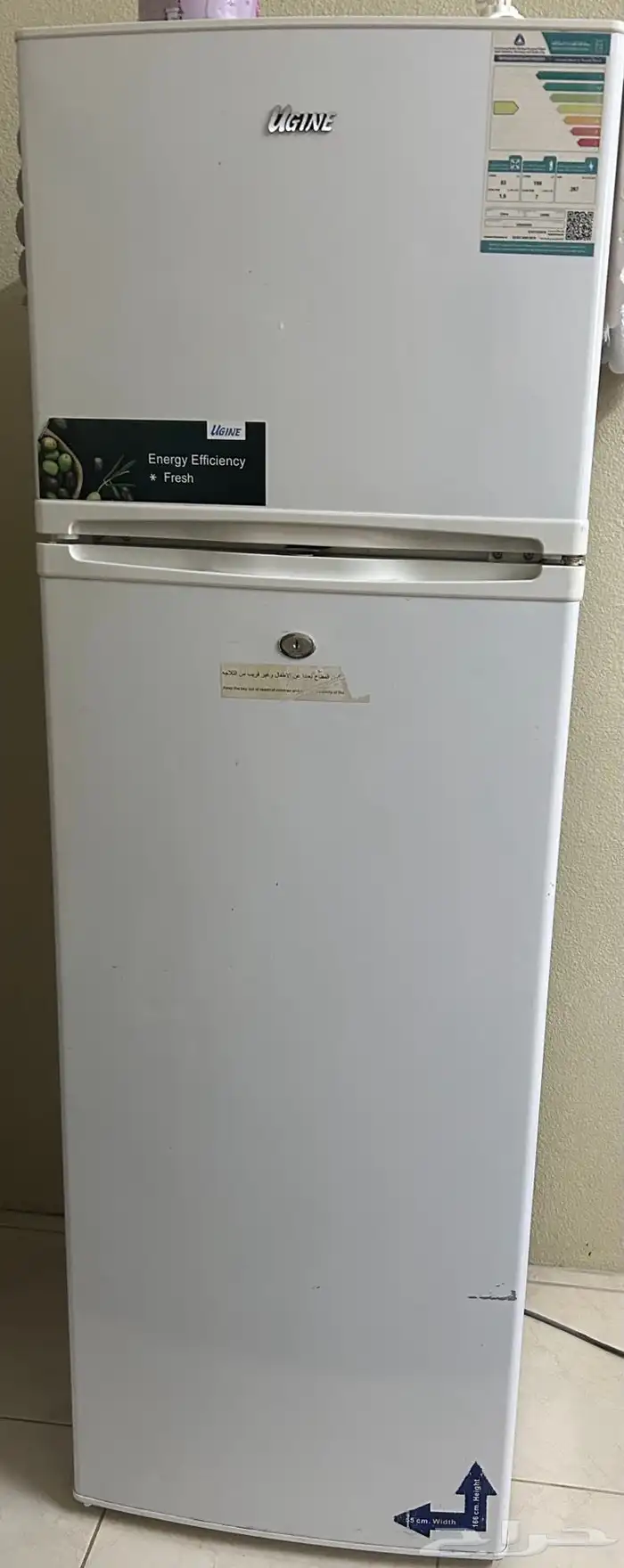 تلاجه UGING 199 L نضيفة و غساله LG 7k مقبض الباب مكسور 5