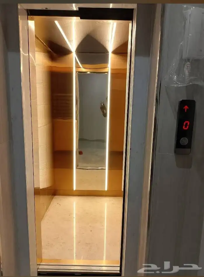 مصاعد تعيش العمر 4