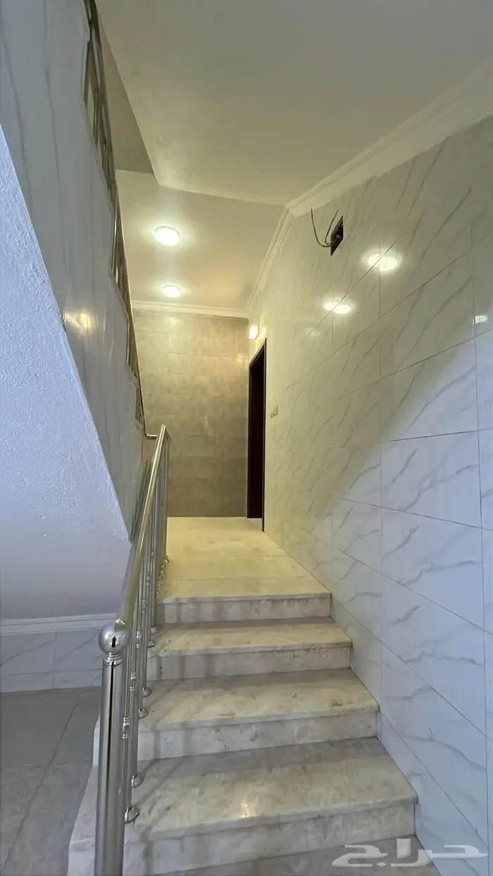 شقق جديدة وتشطيب ممتاز للعرسان فقط 1