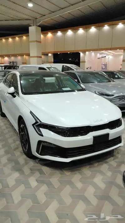 كيا K5 ستاندر مطور بصمة فتحة سقف 2025 كاش وتقسيط منتهي بالتم index