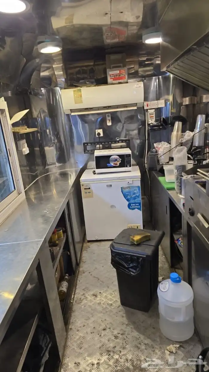 فوترك للبيع بكامل أغراضها 0