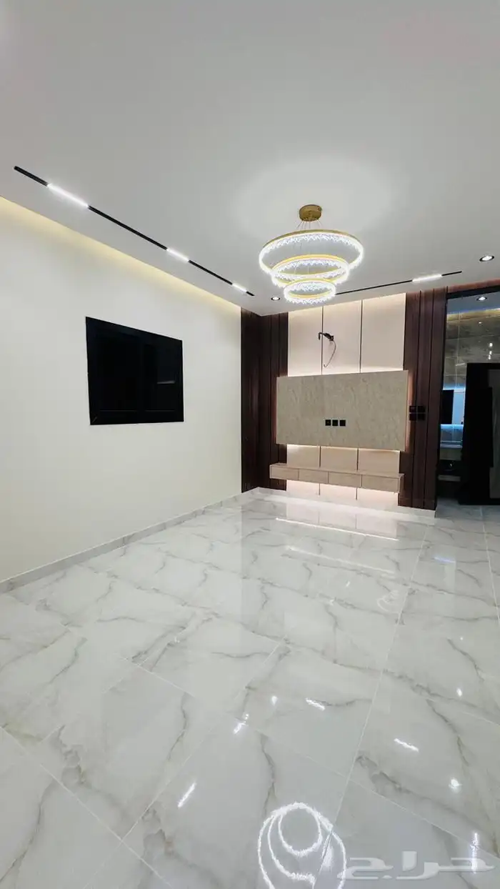 ملحق للبيع جديد 5 غرف وصاله حي الصفا ومصعد راكب ومطبخ جاهز 8