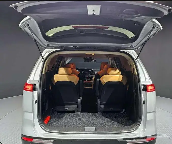 كيا كرنفال 2023 معرض الميموني للاستيراد من كوريا 9