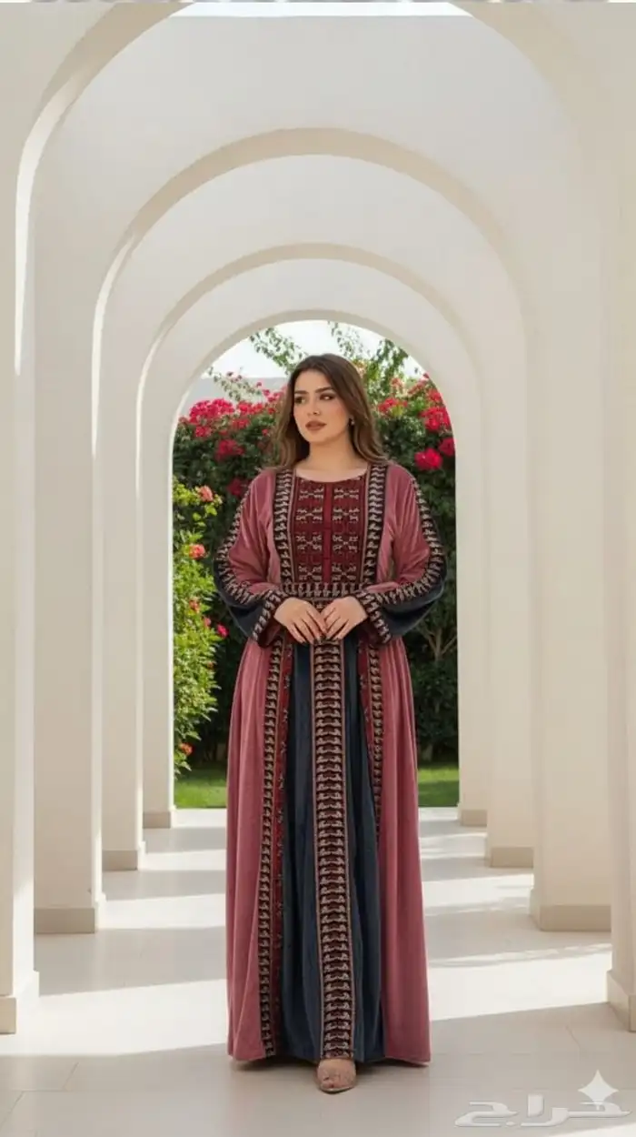 جلابيات مخمل شي فاخر من الآخر 30