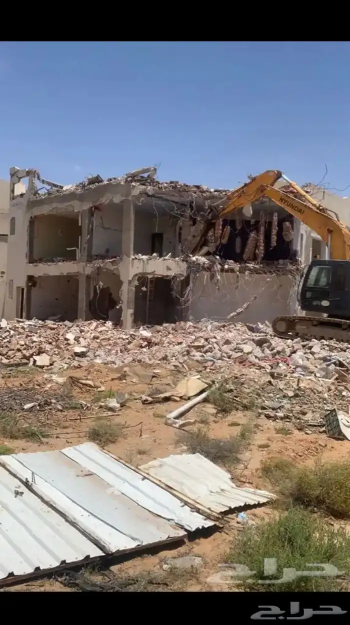 بوكلين حفر آراضي حفر خزانات هدم المباني مقابل الحديد 1