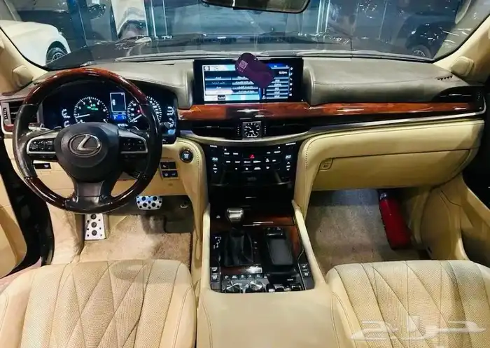 جيب لكزس LX 570 موديل 2021 6