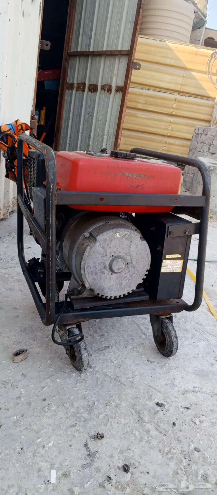 للبيع ماطور كهرباء ديزل روبن اصلي ياباني 4