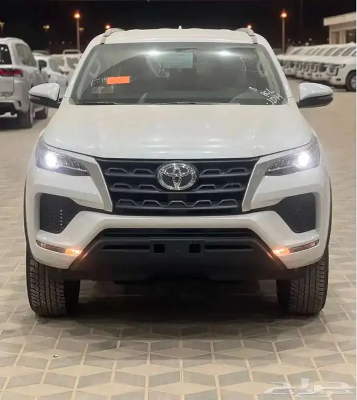 تويوتا فورتشنر. دبل 4 سلندر 2025 0