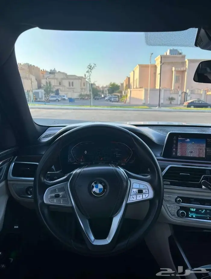 BMW 730 Li 2021 5