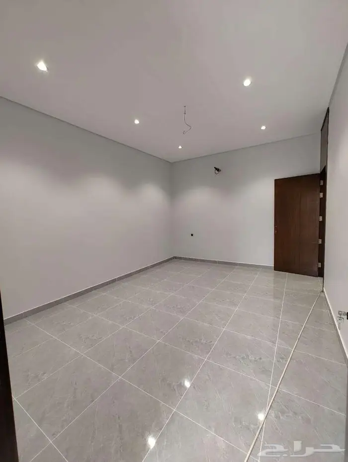 فيلا فاخرة للبيع بحى الصالحيه 6