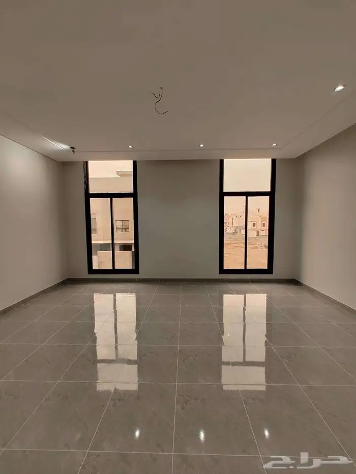 فيلا فاخرة للبيع بحى الصالحيه 5