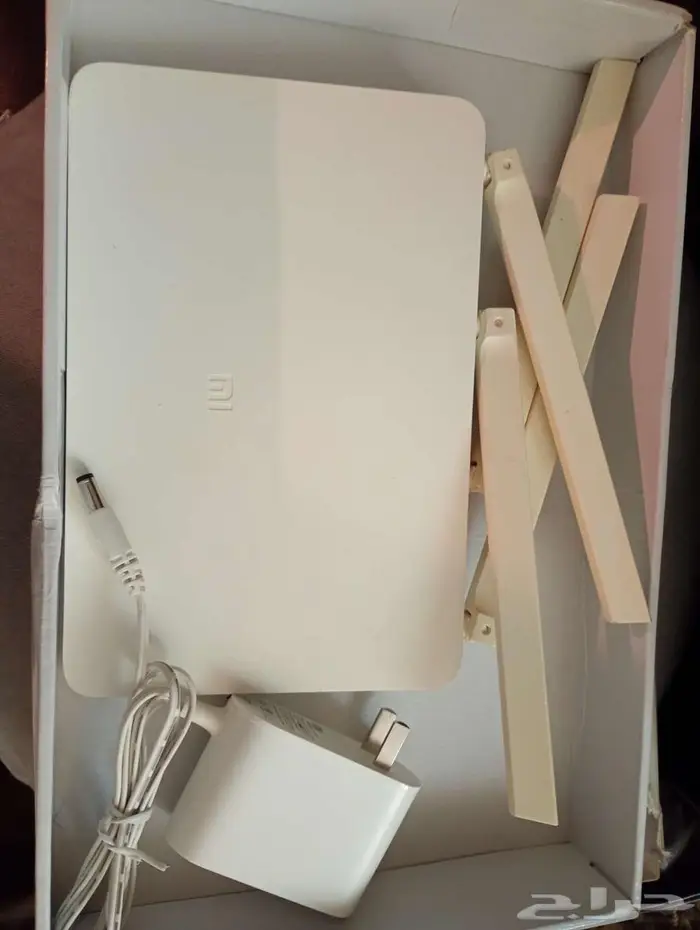 راوتر شاومي لون ابيض وكرتونه 0