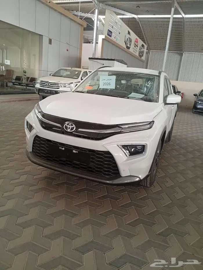 اوربان ستاندر ابيض بنزين 2026 4