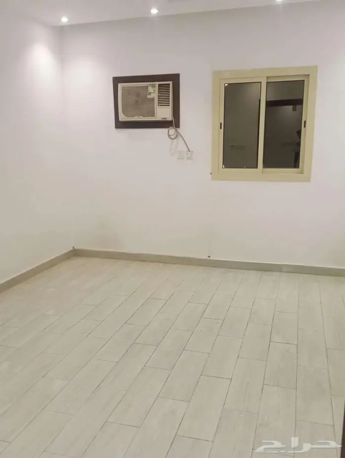 شقه فاخره للايجار جده 1700 3