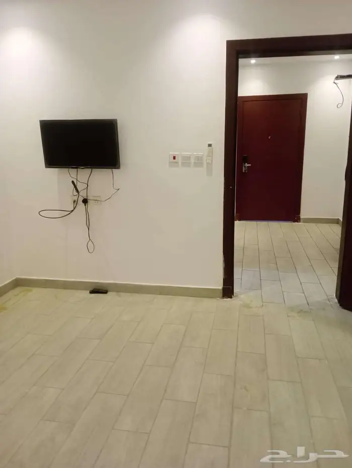 شقه فاخره للايجار جده 1700 7