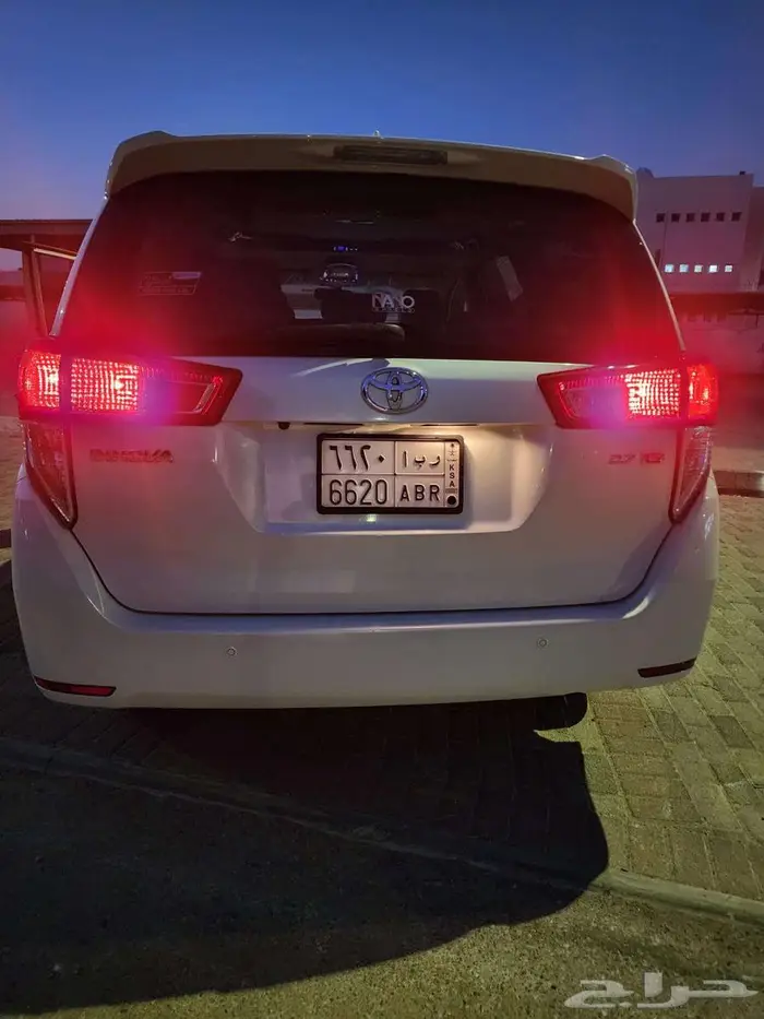 تويوتا أنوفا 2018 3