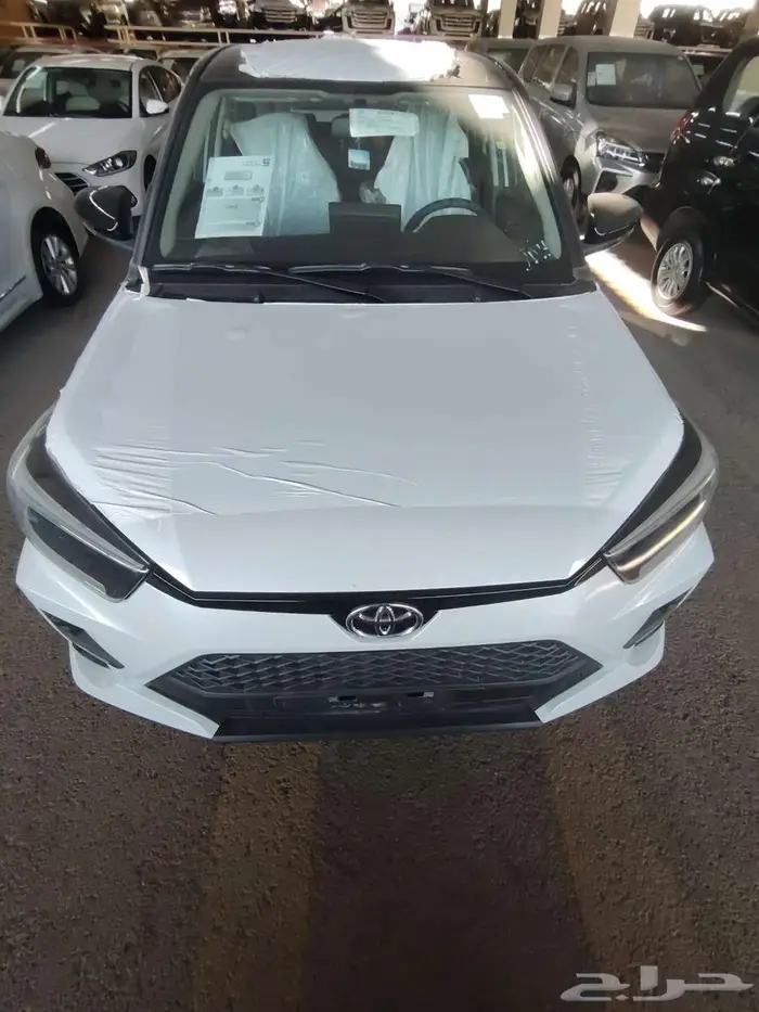 رايز تويوتا ليمتد موديل 2024 الون ابيض لؤلؤي حبه فقط 1