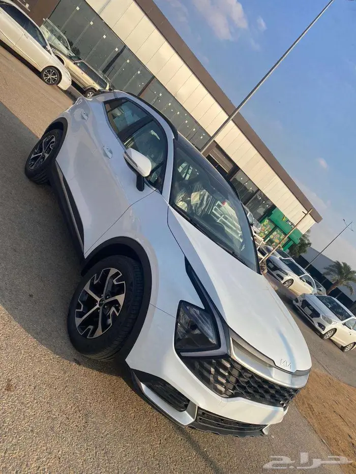 كيا سبورتاج نص فل 2024 قير اوتماتيك بنزين 8