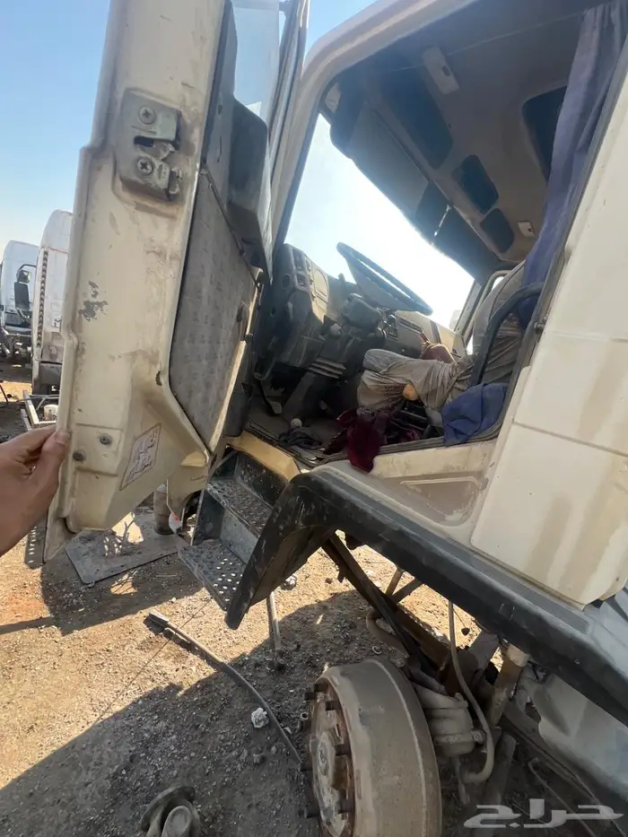 تشليح قطع غيار مان حديث وقديم 3