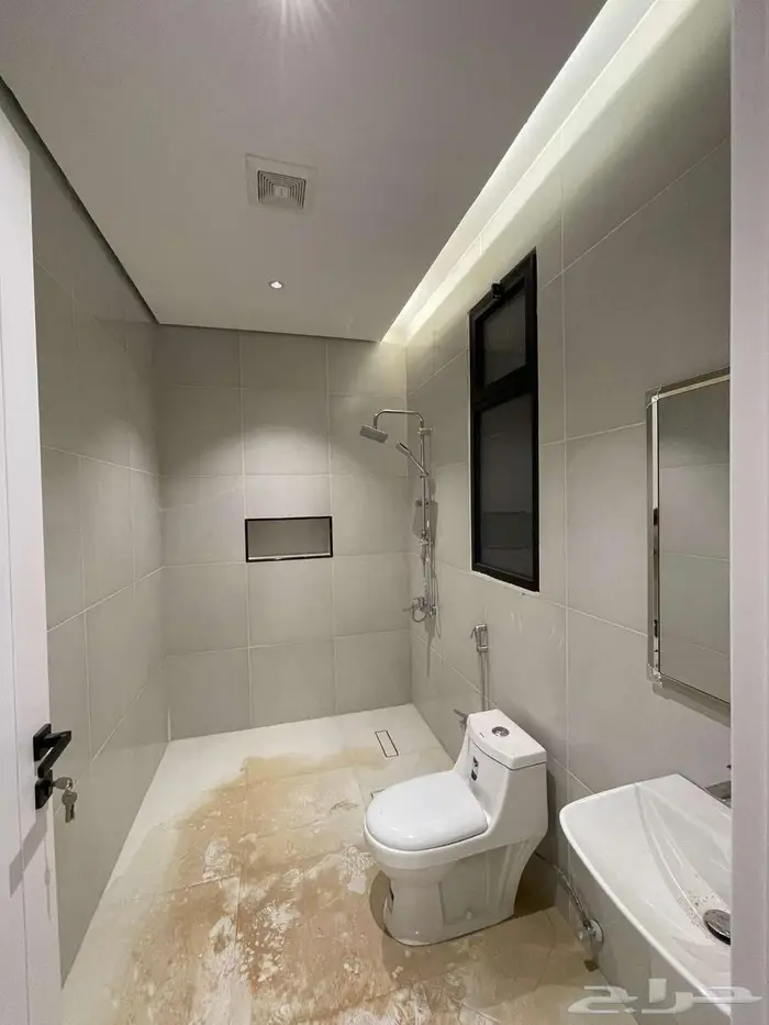 للبيع وحدات سكنية بعنيزة حي الريان 665 21