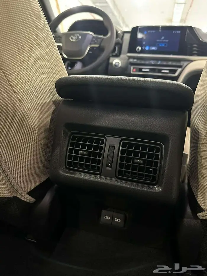 تويوتا كامري LE نص فل 2025 اقل سعر كاش واقساط 9