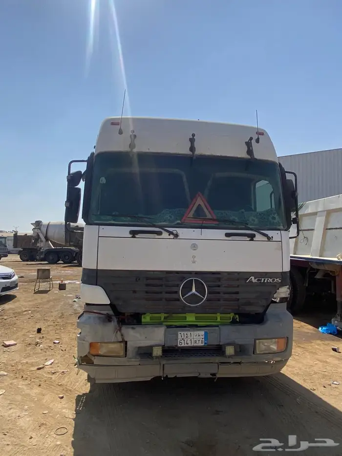 اكتروس ام بي ون موديل 2002 الموقع بيش جيزان 2